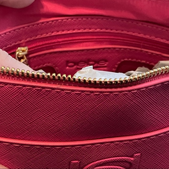 NWT bebe “Polly” Dome-Shaped Crossbody - Picture 6 of 9